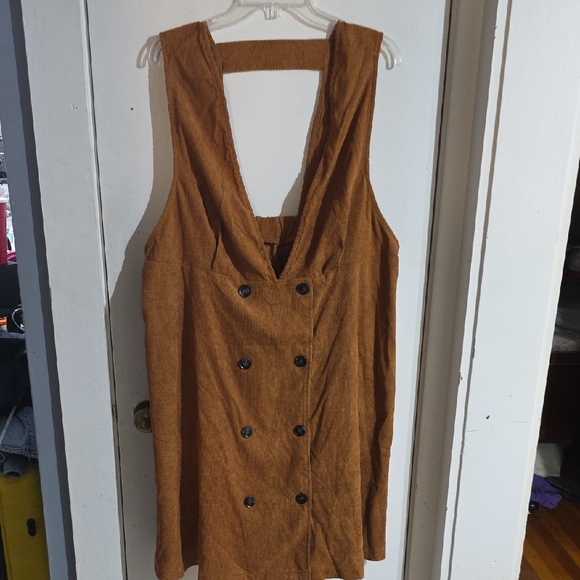 SHEIN Dresses & Skirts - Brown Sleeveless Button-Down Dress